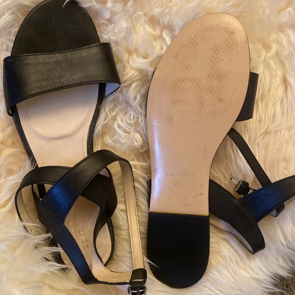 Brand new pair of Cole Haan Sandals - Picture 3 of 3